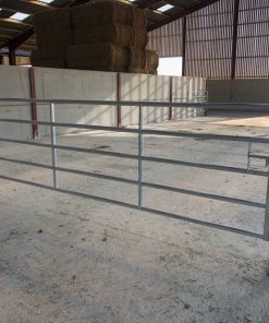 Cattle yard gates